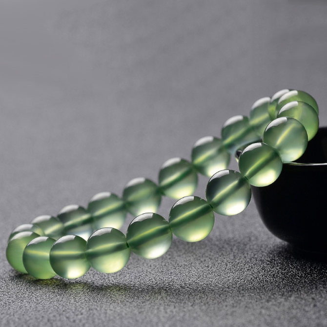 Natural Crystal Prehnite Bracelet, Ice-Type Bead Bracelet, with Emerald Elements