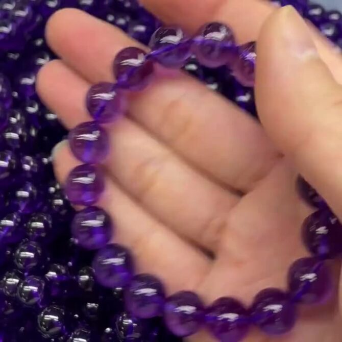Uruguayan icy-type imperial purple crystal bracelet with super-grade transparency - Image 6