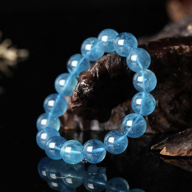 Aquamarine Natural Crackled Crystal Bracelet for Luck Transformation